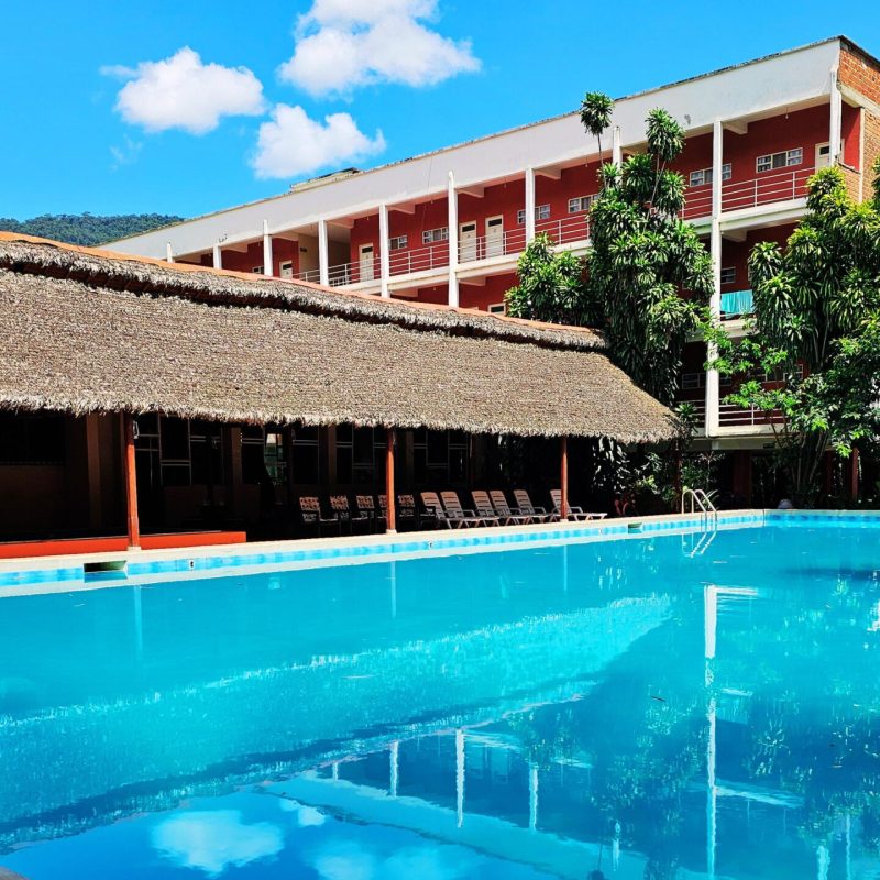nosotro jatata inn hotel